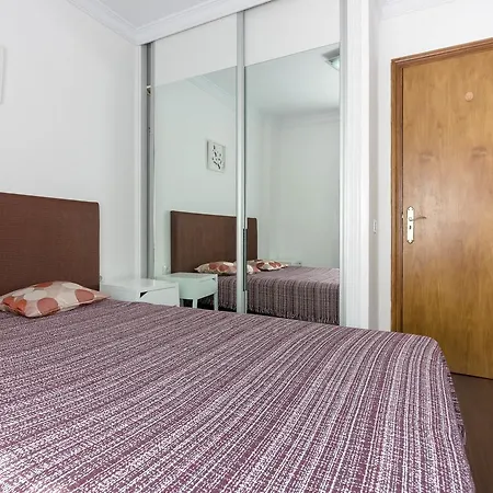 2-bed Near Los Cristianos Beach! Apartmán